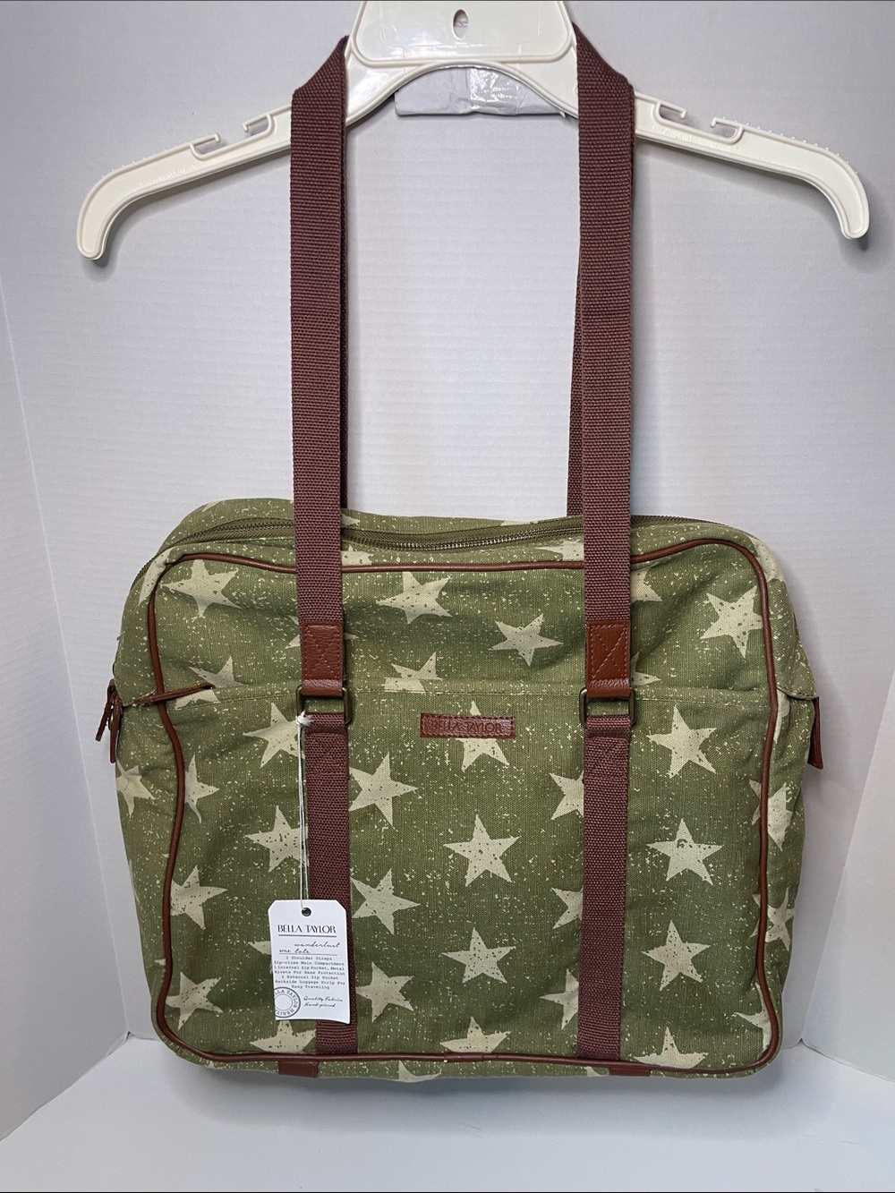 Bella Taylor Wanderlust Tote Bag  Green Stars NWT Carry On  Overnight Bag